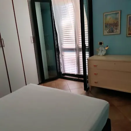 Interno 8 * Giulianova